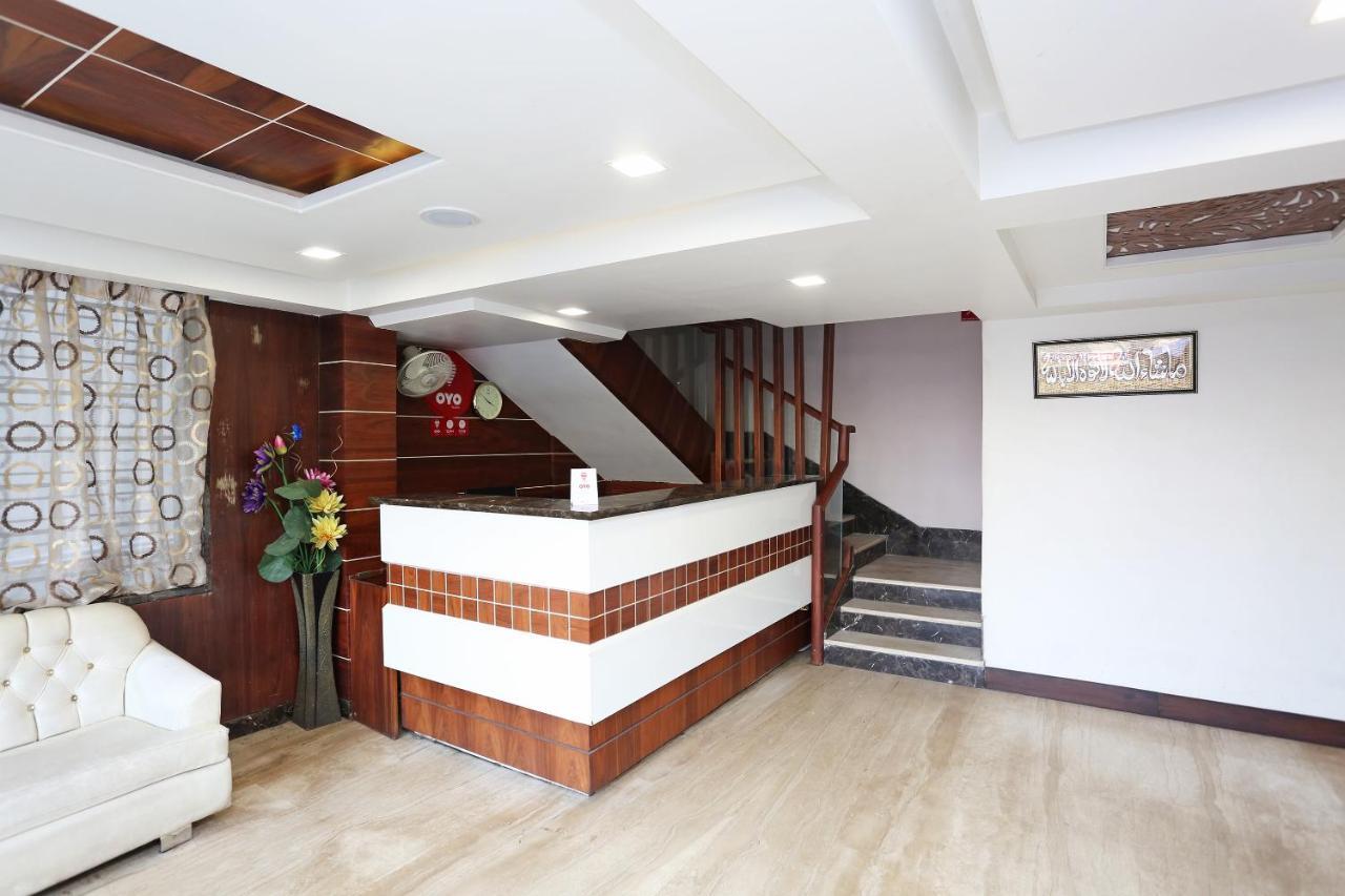 Oyo 6359 Hotel Mezbaan Regency Rāipur Zewnętrze zdjęcie