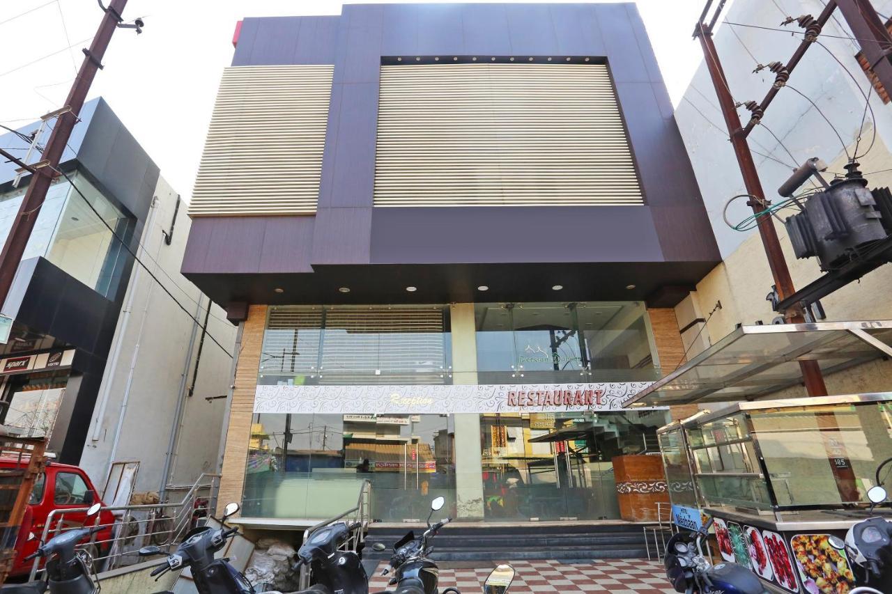 Oyo 6359 Hotel Mezbaan Regency Rāipur Zewnętrze zdjęcie