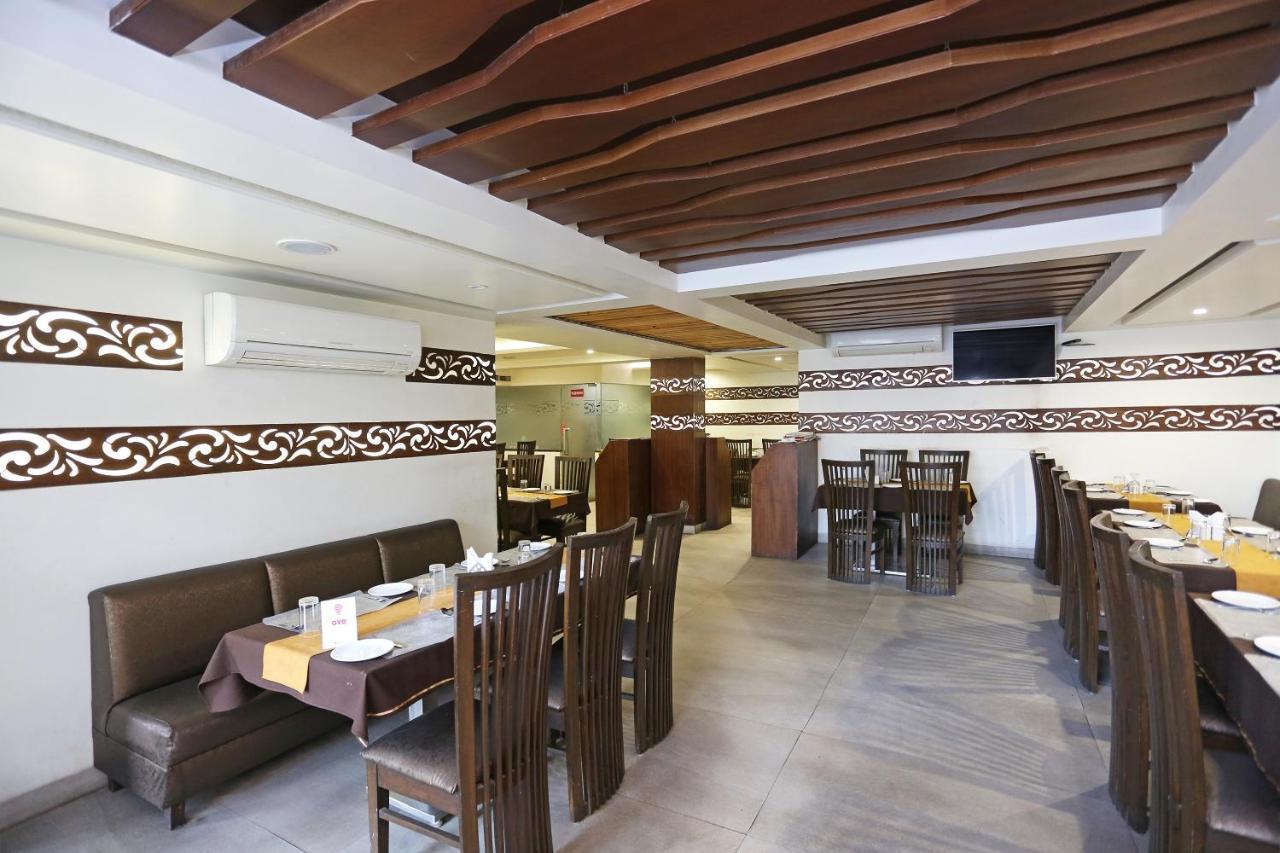 Oyo 6359 Hotel Mezbaan Regency Rāipur Zewnętrze zdjęcie