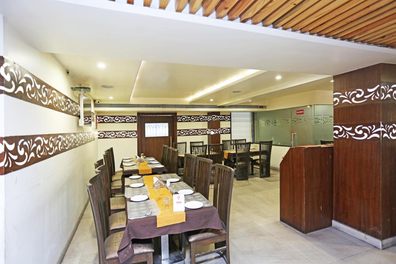 Oyo 6359 Hotel Mezbaan Regency Rāipur Zewnętrze zdjęcie